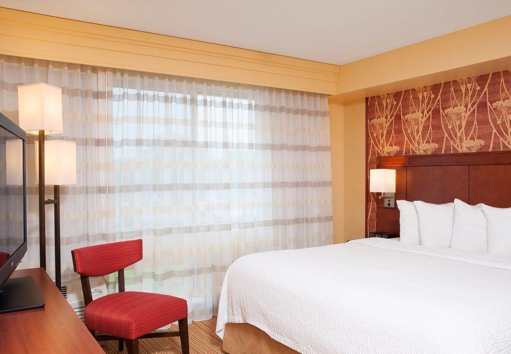 คอร์ทยาร์ด มิลวอกี แอร์พอร์ต Hotel ภายนอก รูปภาพ
