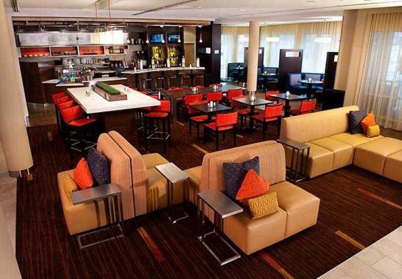 คอร์ทยาร์ด มิลวอกี แอร์พอร์ต Hotel ภายนอก รูปภาพ