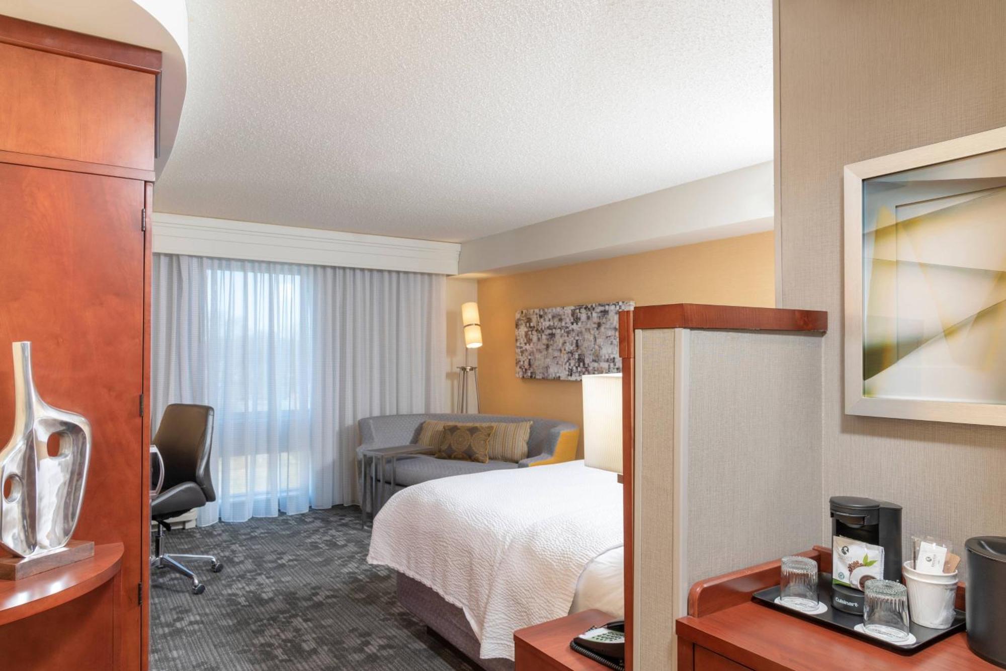 คอร์ทยาร์ด มิลวอกี แอร์พอร์ต Hotel ภายนอก รูปภาพ