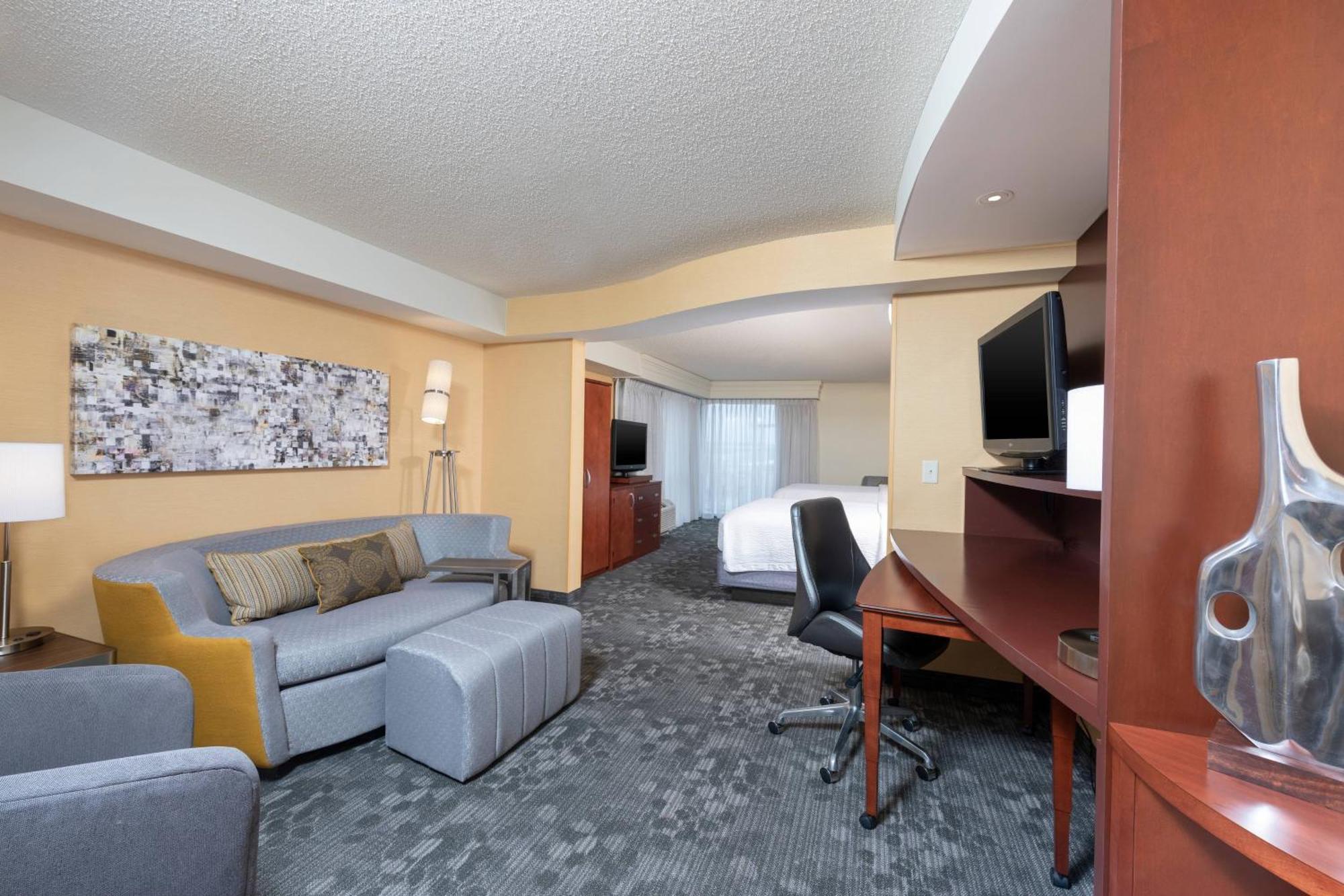 คอร์ทยาร์ด มิลวอกี แอร์พอร์ต Hotel ภายนอก รูปภาพ