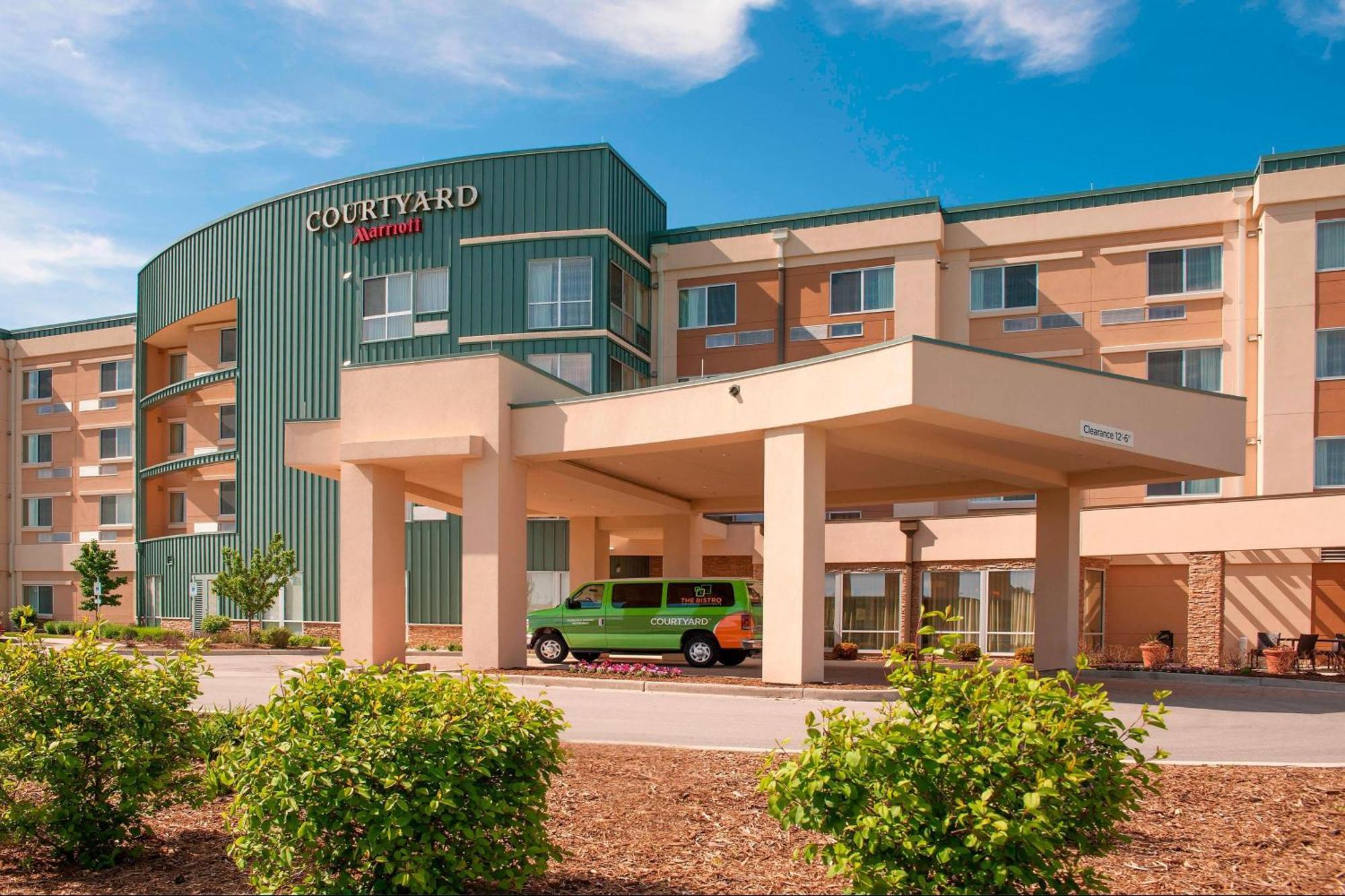 คอร์ทยาร์ด มิลวอกี แอร์พอร์ต Hotel ภายนอก รูปภาพ